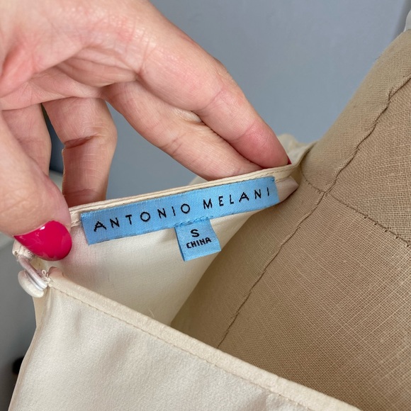 Beautiful Ruffle Detail Silk Blouse - Picture 8 of 10